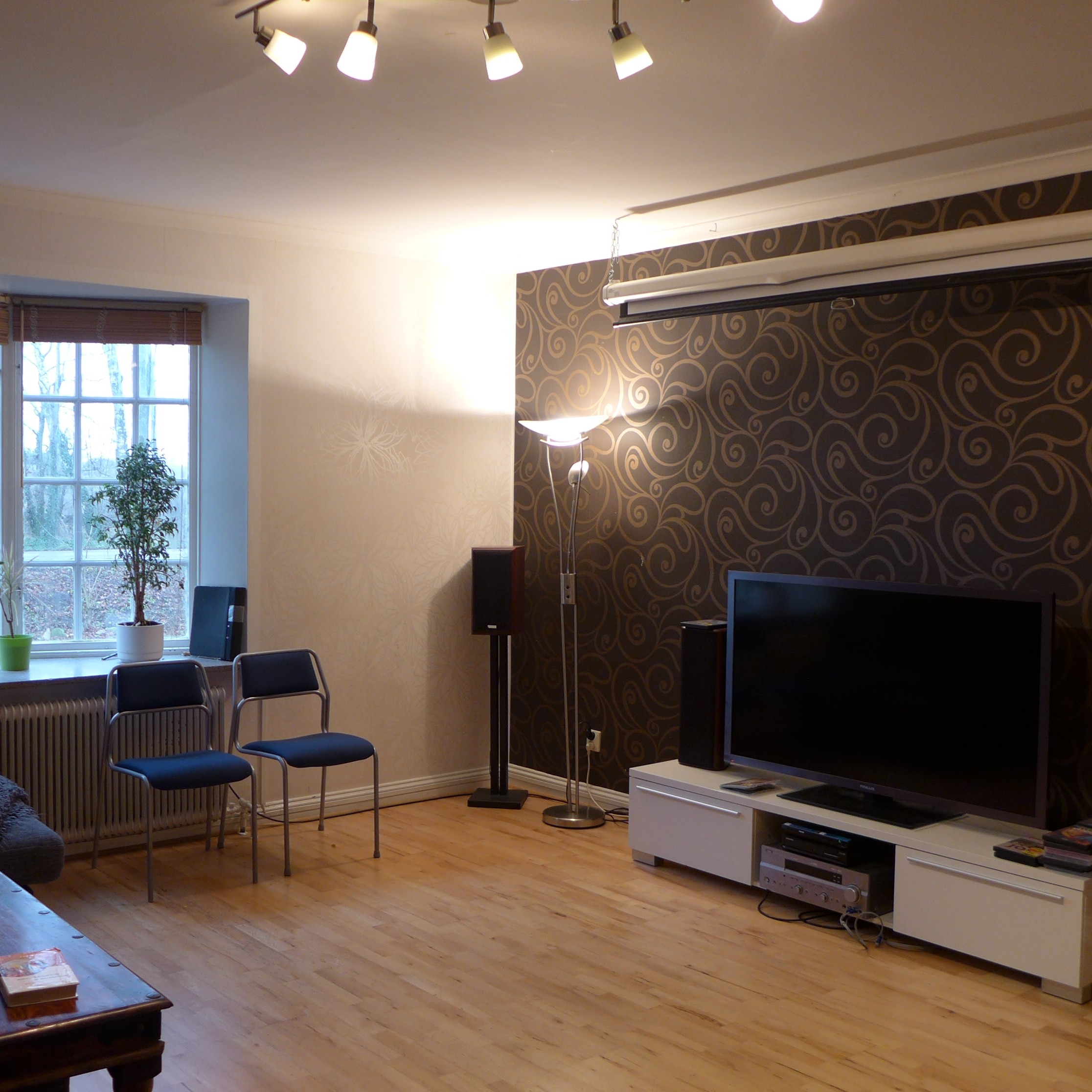 TV Room Big Gallery